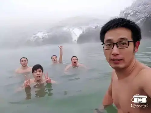  数九天游泳照片冬泳的招数请先过目