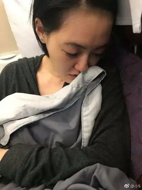  小s的美根本不用夸拥有她的化妆台你也能一样精致