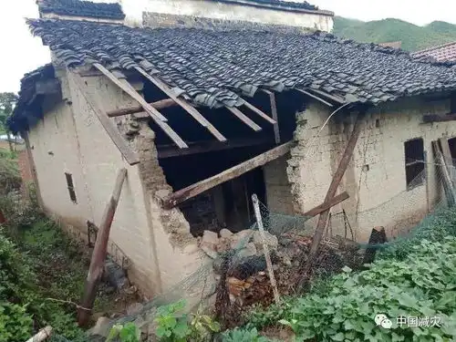 图集南方暴雨灾害已致8省份176.3万人受灾  图集南方暴雨灾害已致8省份176.3万人受灾