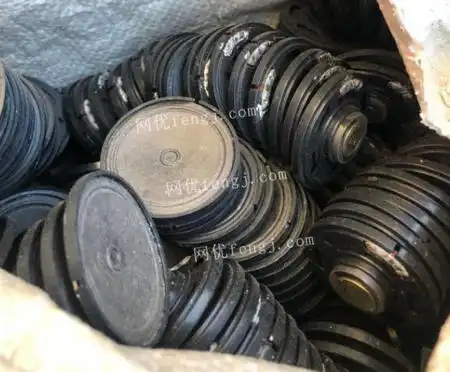 收购废铁喇叭废塑料喇叭及各种磁铁  收购废铁喇叭废塑料喇叭及各种磁铁