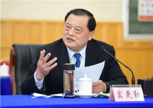  山东16市党报社长总编辑泉城论剑融合赋能,方能大道常行