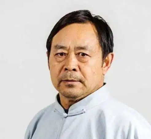 关于ps搞笑图片张宝玉