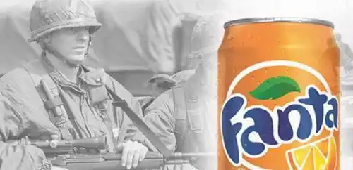 二战美军士兵我有可口可乐,你有么德国士兵我有芬达  二战美军士兵我有可口可乐,你有么德国士兵我有芬达