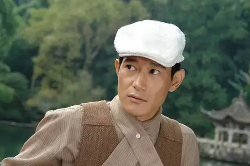  矢野浩二发文盼回中国拍戏,坚持让女儿入中国籍,为何如此爱中国
