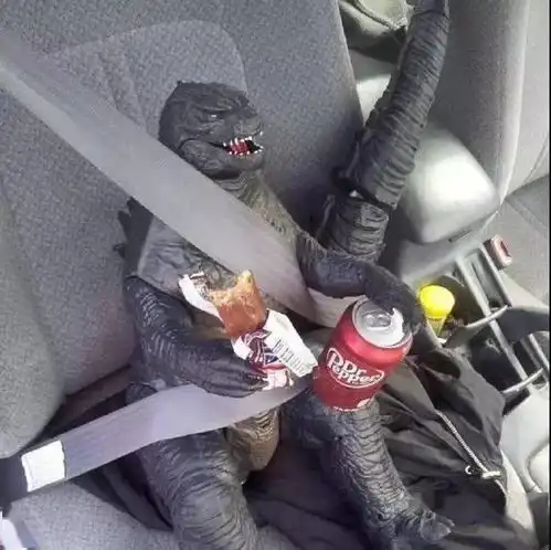 搞怪头像成为一个废物,就没人能利用你了  搞怪头像成为一个废物,就没人能利用你了