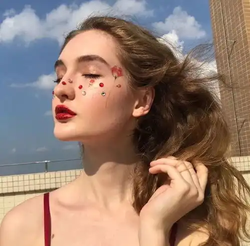搞笑女生头像图片欧美