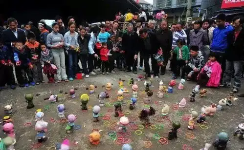 地摊图片搞笑赶庙会
