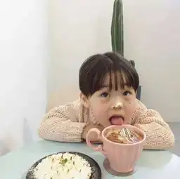  谁有那种小女孩的头像很可爱的那种,我要好多好多