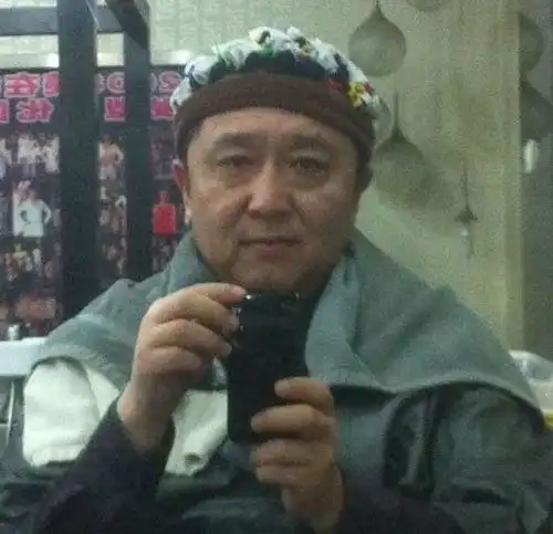  看到了于谦的生活才知道什么叫真正的饭醉团伙