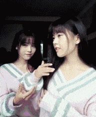 搞笑gif段子看,我也会走猫步  搞笑gif段子看,我也会走猫步