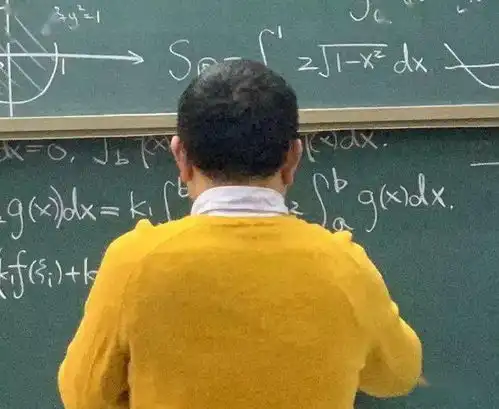  晚上我去做鸭爸爸的朋友圈居然发这样的内容...哈哈哈笑裂了