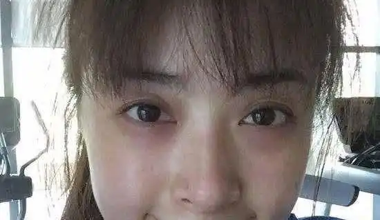  女星们的真实素颜照,赵丽颖杨幂差别大,最后一位简直认不出