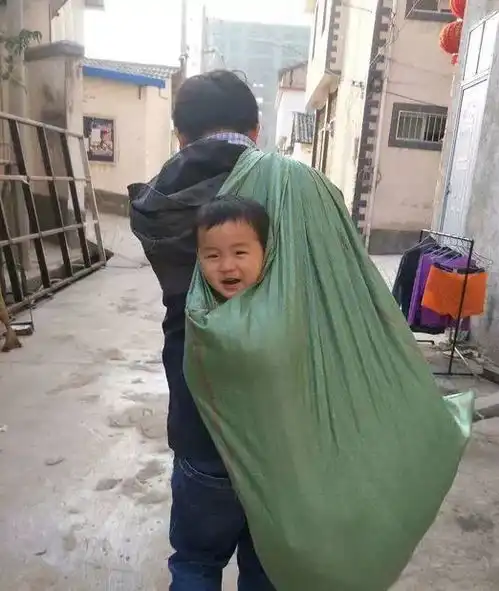  搞笑图片你的外卖到了,过来拿一下谢谢,哈哈哈