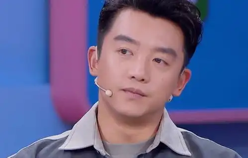  郑恺为了增肥一天吃五顿,当外卖订单截图放大,我却只关注到价格