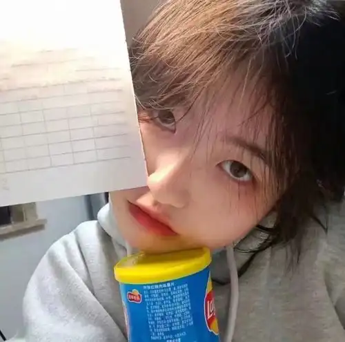  以后草稿本就不写你名字了女头