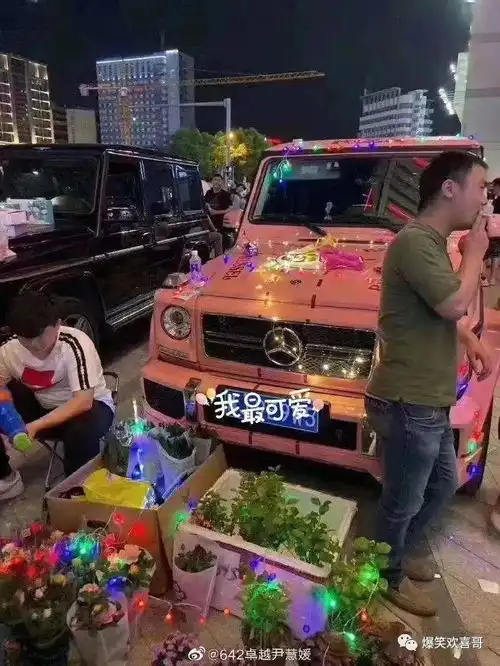  爆笑欢喜哥没有点骚操作,不建议大家去摆地摊