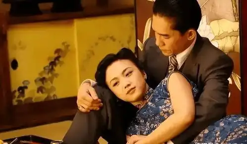  色戒背后真相大曝光梁朝伟汤唯的火热情感