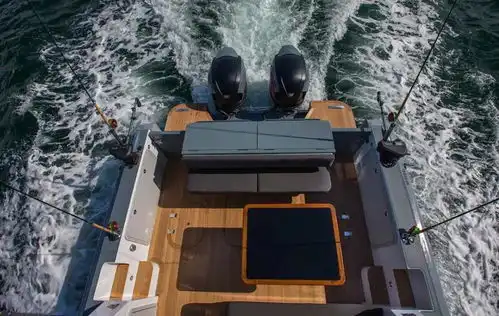  加拿大高定制铝合金游艇tactical40express