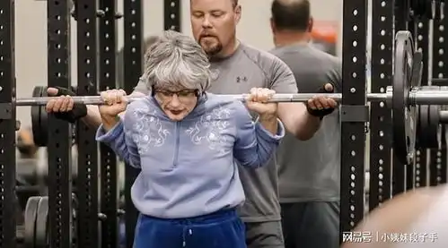 搞笑gif请问这是一只什么鸟呢走起路来竟然这么有节奏感  搞笑gif请问这是一只什么鸟呢走起路来竟然这么有节奏感