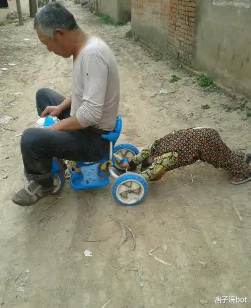 每日一笑全方位西瓜面膜,姑娘还真是会享受  每日一笑全方位西瓜面膜,姑娘还真是会享受