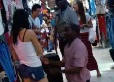  搞笑段子搞笑图片老婆,还是让我做饭吧