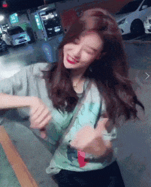 搞笑动态美女图片大全头