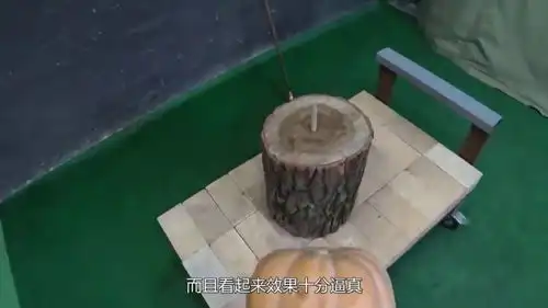  小伙用铝水制作宝剑,制作过程居然这么有趣,一起来见识下