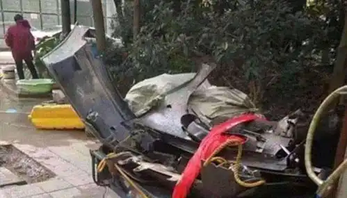 收废品图片搞笑私家车