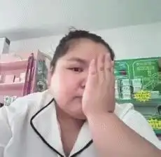  搞笑gif趣图不带特效,才能体现妹子的演技