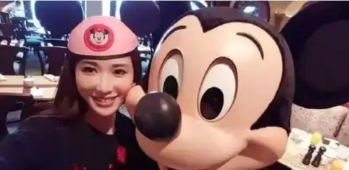  林志玲嗲做作揭开面具,还原最真实的她