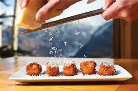  吃喝玩乐都不误细数全球十大美食滑雪小镇组图