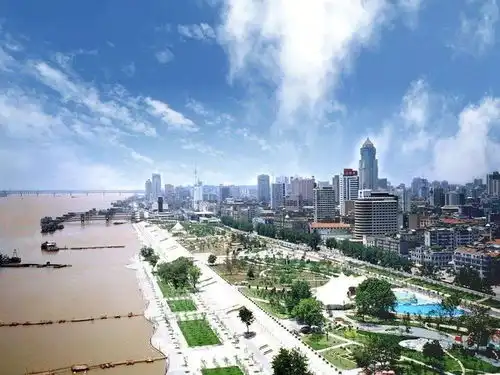  过徐东的地铁8号线即将开通,沿线最全吃喝玩乐购指南在此,速度收藏