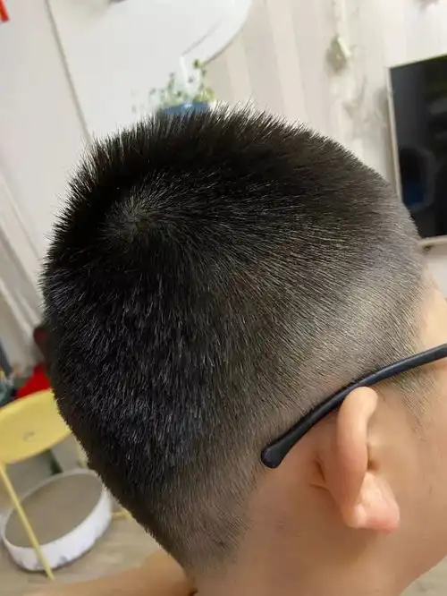  高小微我给我娃剪头发小朋友们的照片来啦