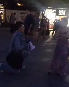 收废品图片搞笑叫卖