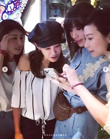  林志颖娇妻陈若仪为双胞胎儿子庆祝生日