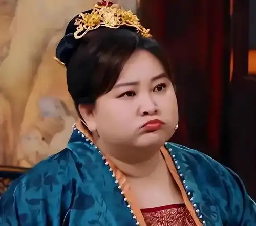  好家伙41岁贾玲对比沈腾老婆,压力胖和幸福肥的差距一目了然