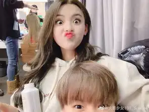  组图不要面子的杨超越生日火箭少女成员晒她搞怪素颜照庆祝