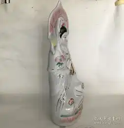  老瓷观世音菩萨像七八十年代厂货陶瓷彩绘描金观音像摆件坐莲观音