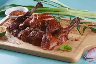  昆明大理丽江双飞6日,免费提供vip接送机服务仅2780元升级三大特色餐全天候管家跟踪服务,吃好住好玩好洱海