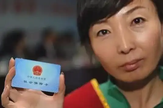  事业单位养老金并轨改革4年,10年过渡期,中人养老金3点变化