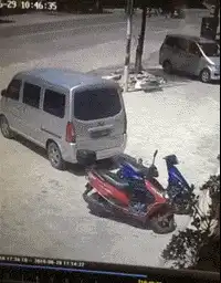  搞笑gif这又是什么科幻片,不过场景挺过瘾的