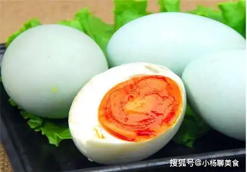  女性要学会爱自己,常吃以下食物,滋肾补肾,排毒润肤,补血明目