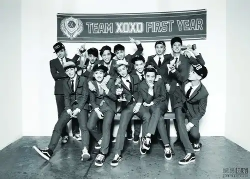 exo推出首张正规专辑xoxo