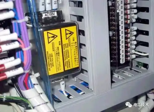  原来看电气原理图也有技巧,又学了一招