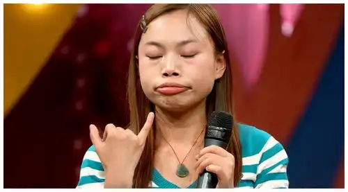  凤姐赴美的10年,芙蓉姐姐身价上亿之前跟我叫嚣的底气呢
