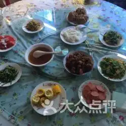  梨木台依山假日春桥农家院蓟县农家院土特产店