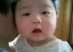  小孩搞笑图片