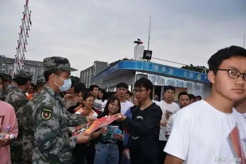  兴仁市人武部利用高考时机深入开展征兵宣传