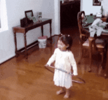 搞笑的动态图趣图这个婚车装饰的不错  搞笑的动态图趣图这个婚车装饰的不错