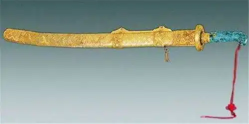  1928年,孙殿英在乾隆墓盗取了很多宝贝,最终这些东西去哪里了